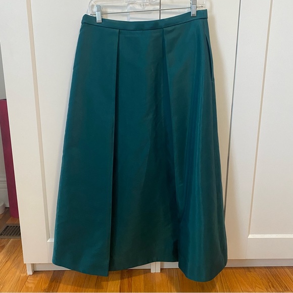 Lord&Taylor “Taffeta” Skirt- NWOT - Picture 6 of 9